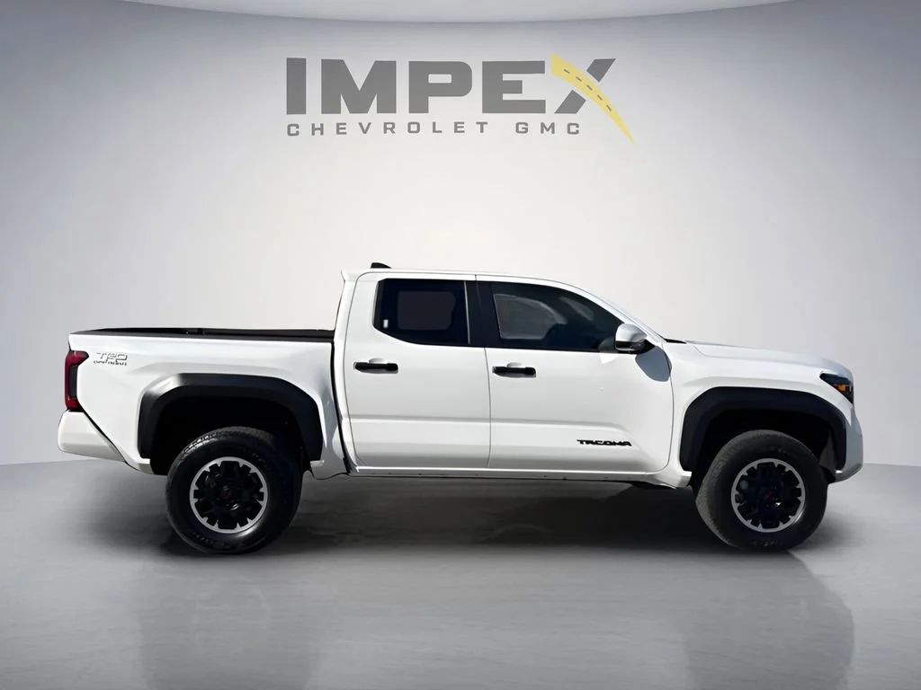 Used 2024 White Toyota SR5 image 6