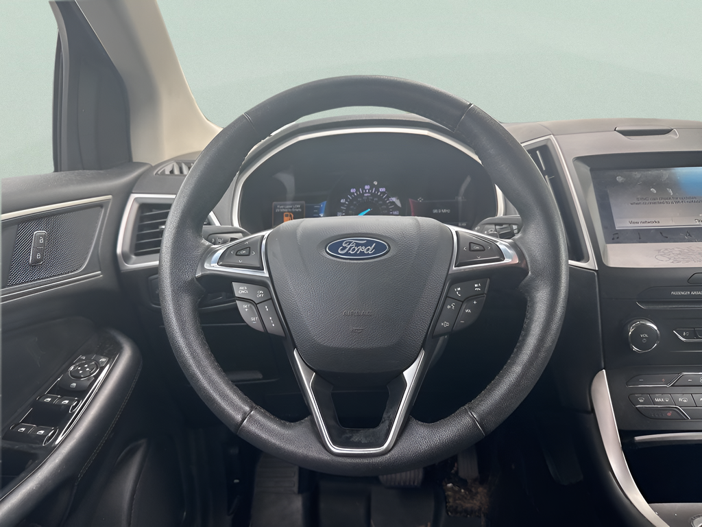 Used 2018 Silver Ford SEL image 26