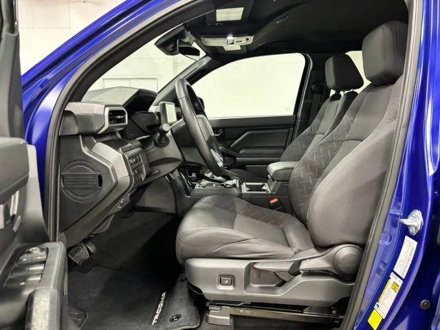 Certified Used 2025 BLUE CRUSH METALLIC Toyota  image 17
