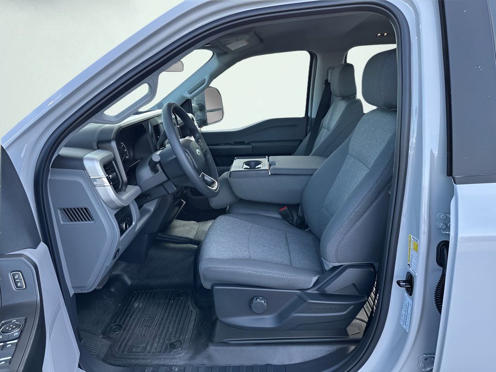 2026 Ford F-350 Super Duty XL - Photo 11