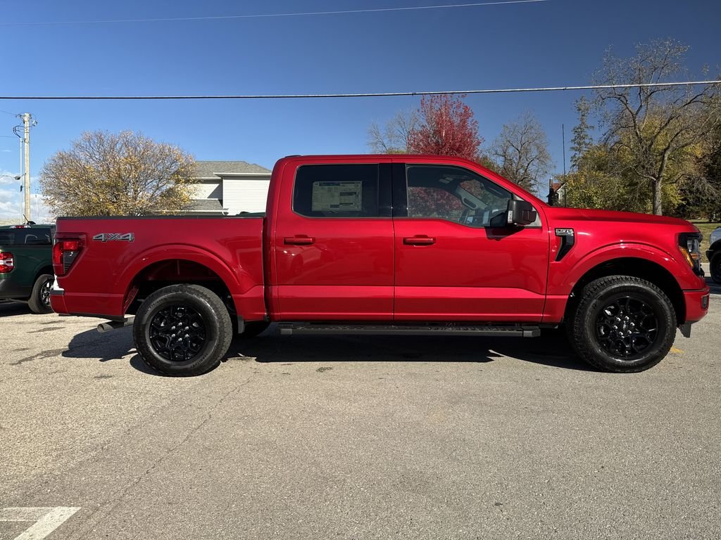 2025 Ford F-150 XLT photo 4