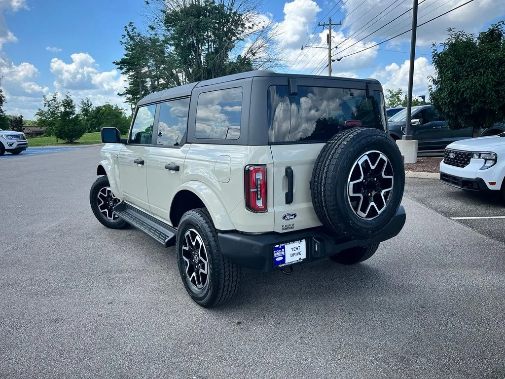 New 2026 Beige Ford Outer Banks image 4
