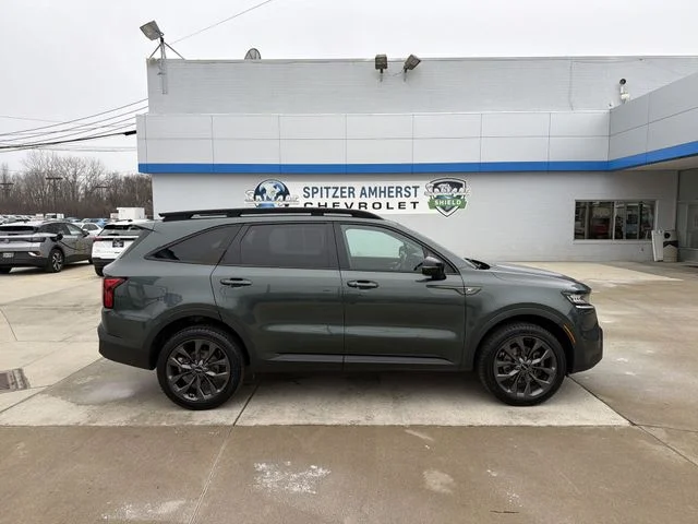 Used 2023 Green Kia X-Line EX image 11