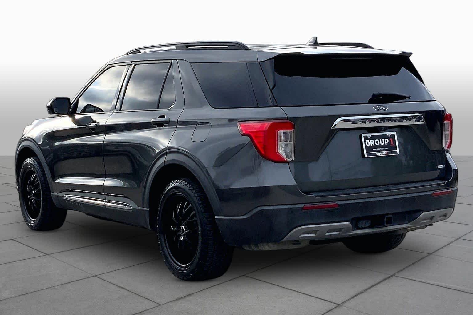 Used 2020 Magnetic Metallic Ford XLT image 12