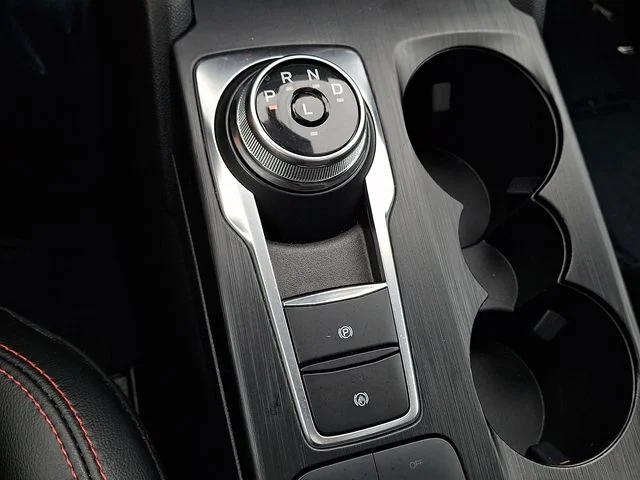 Used 2022 Blue Ford SEL image 15