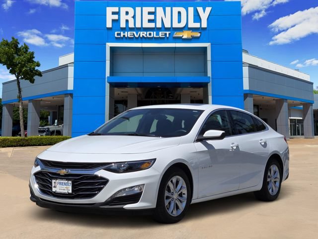 Used 2024 Summit White Chevrolet 1LT image 3