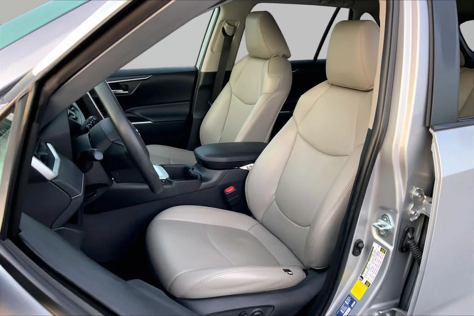 Used 2023 Silver Sky Metallic Toyota XLE image 8