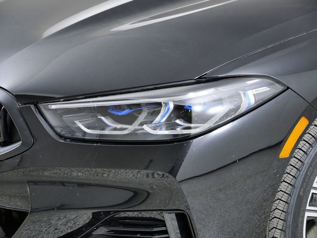 Used 2026 Black Sapphire Metallic BMW 840i image 4