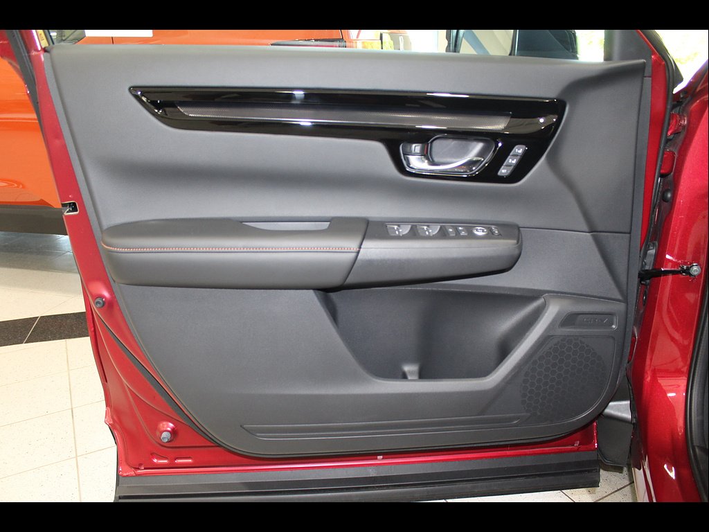 2025 Honda CR-V Sport Touring - Photo 15