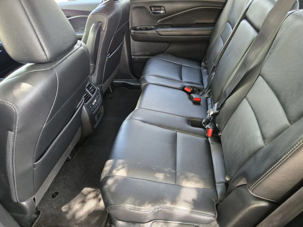 2021 Honda Pilot Touring - Photo 23