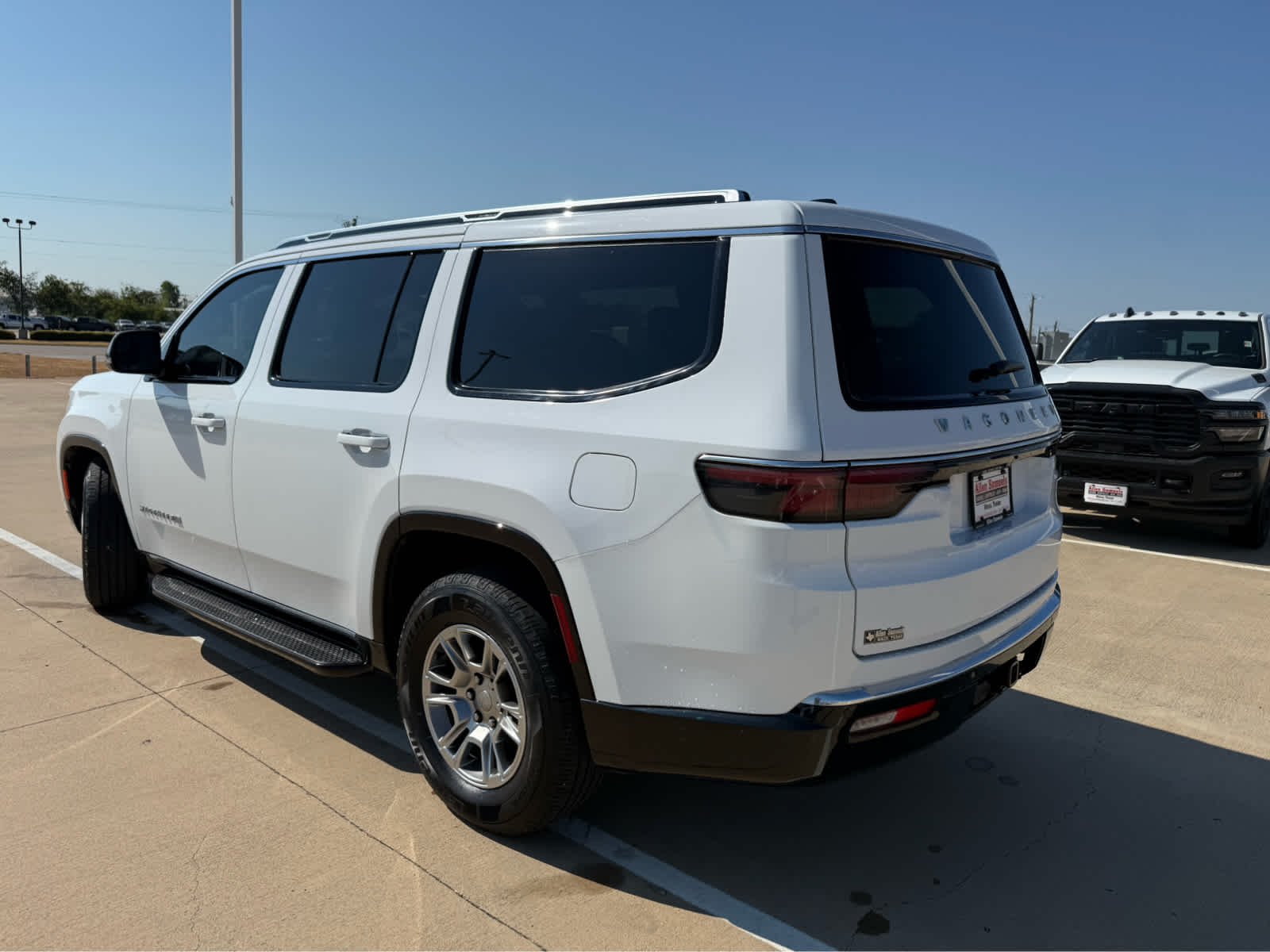 Used 2024 Bright White Clearcoat Jeep  image 8