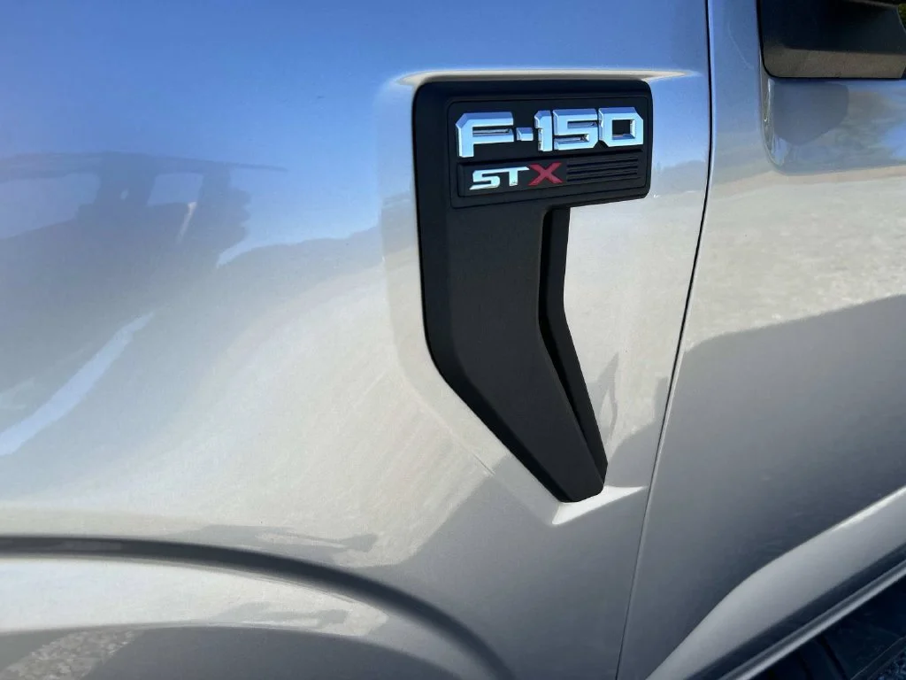 Used 2021 Silver Ford XL image 39
