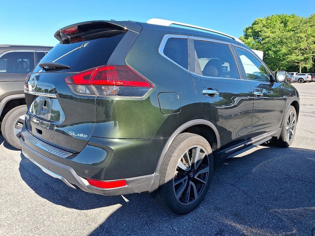 Used 2019 Green Nissan SL image 6