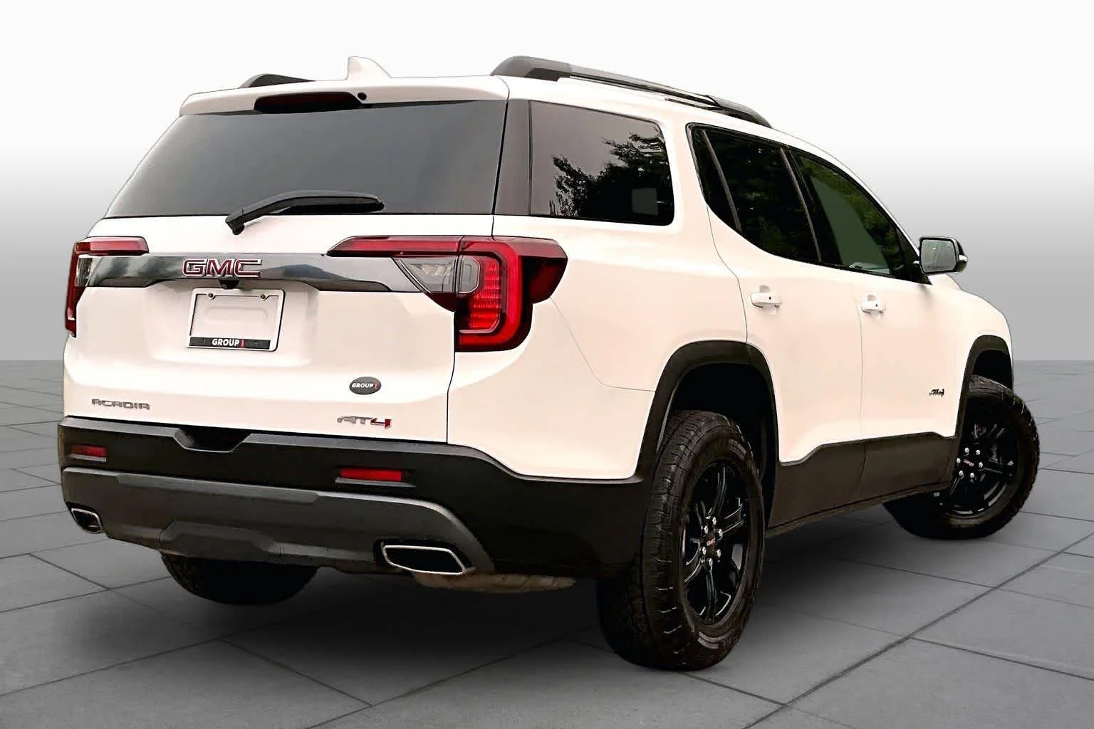 Used 2023 Summit White GMC AT4 image 13