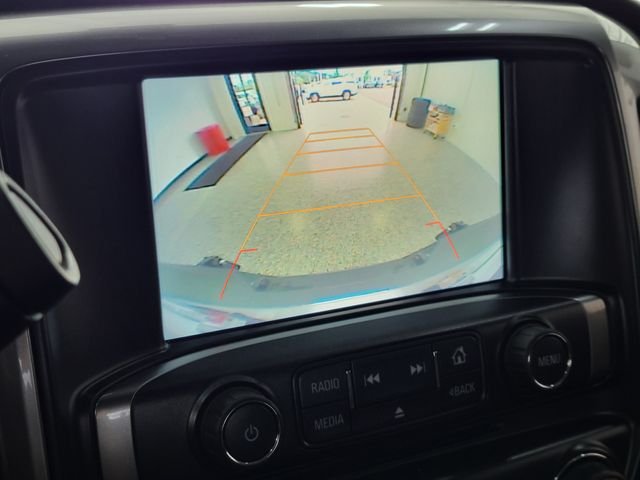 Used 2016 White Chevrolet LT image 18