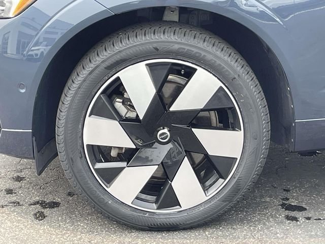 Certified Used 2024 Blue Volvo T8 Plus Dark Theme image 8
