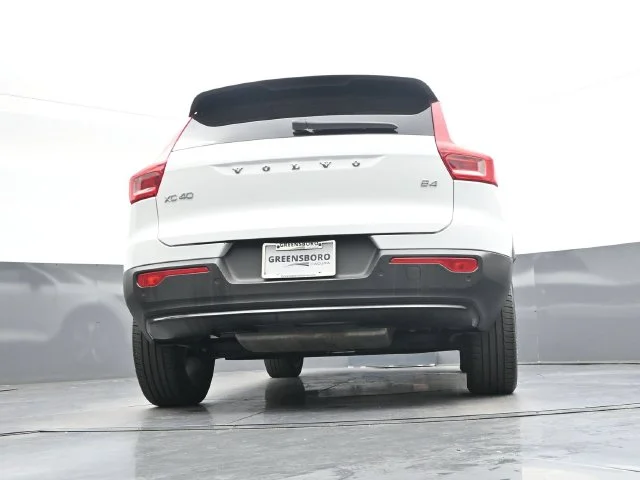 Used 2023 Crystal White Metallic Volvo Ultimate image 32