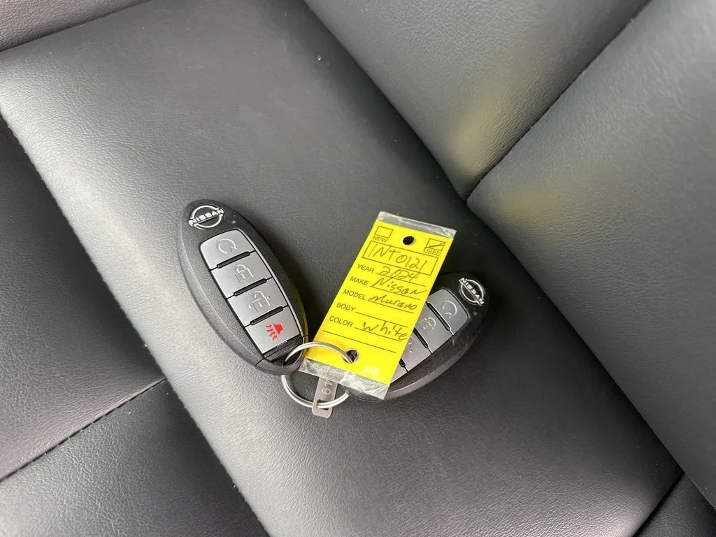 Used 2024 White Nissan SV image 33