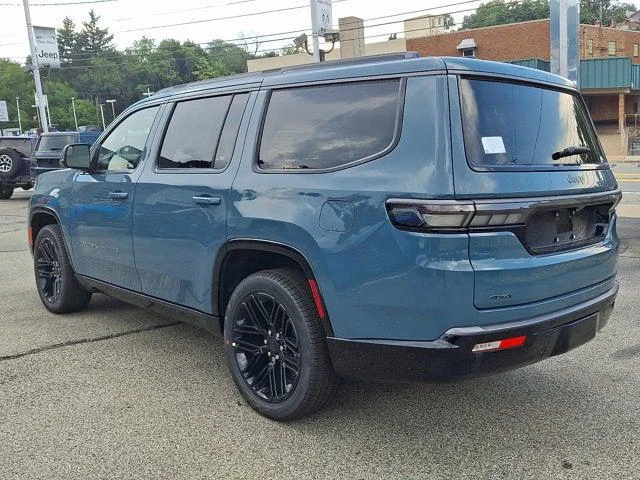 New 2026 Steel Blue Exterior Paint Jeep Limited Reserve image 3