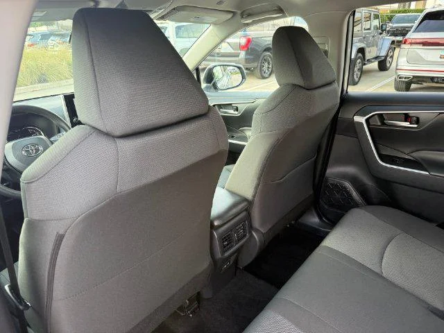 Certified Used 2025 SILVER SKY METALLIC Toyota XLE image 27