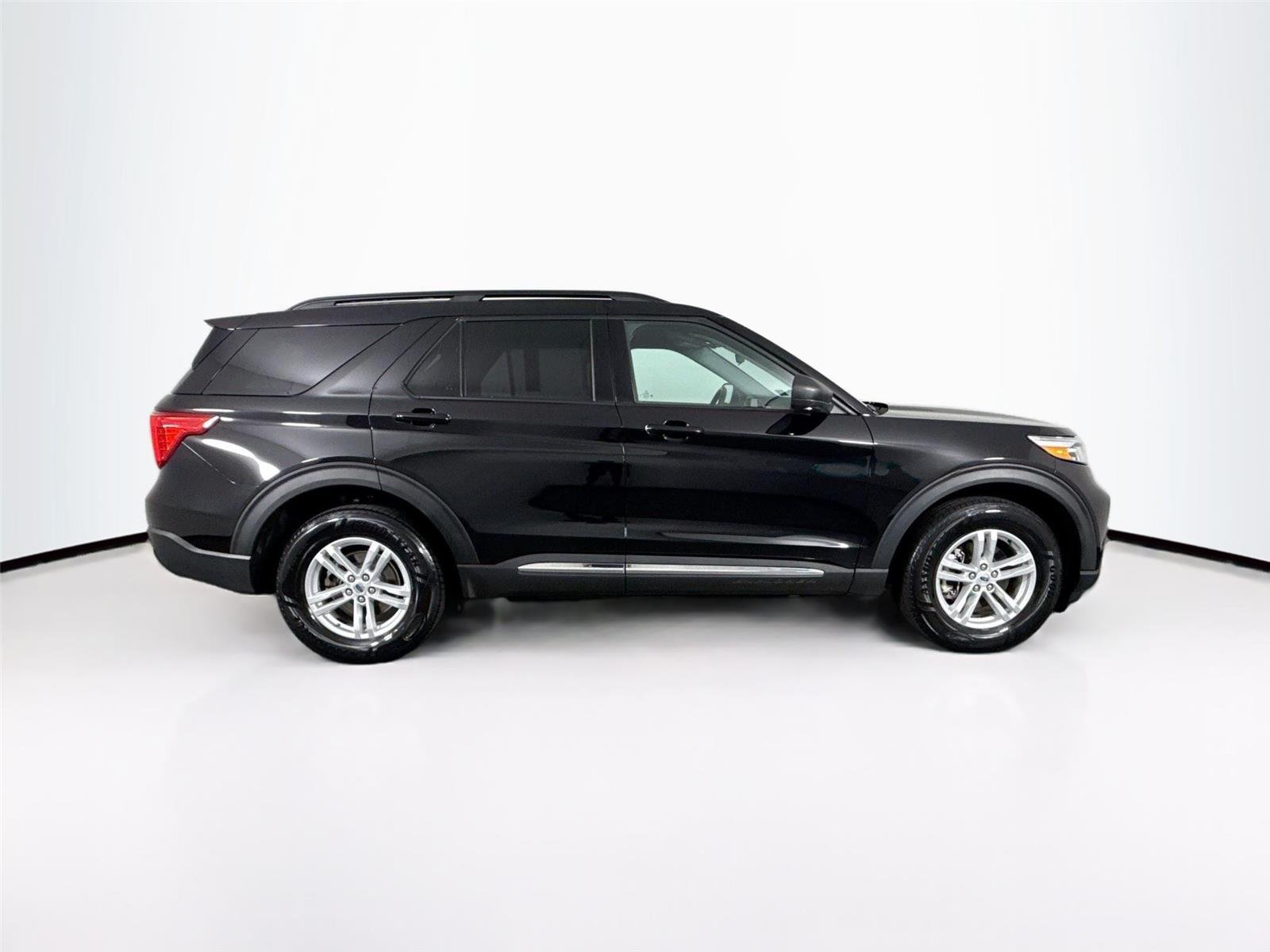 Used 2023 Agate Black Ford XLT image 10