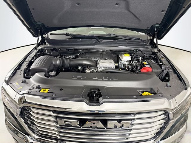 New 2026 Serrano-Green Metallic Exterior Paint RAM Laramie image 30
