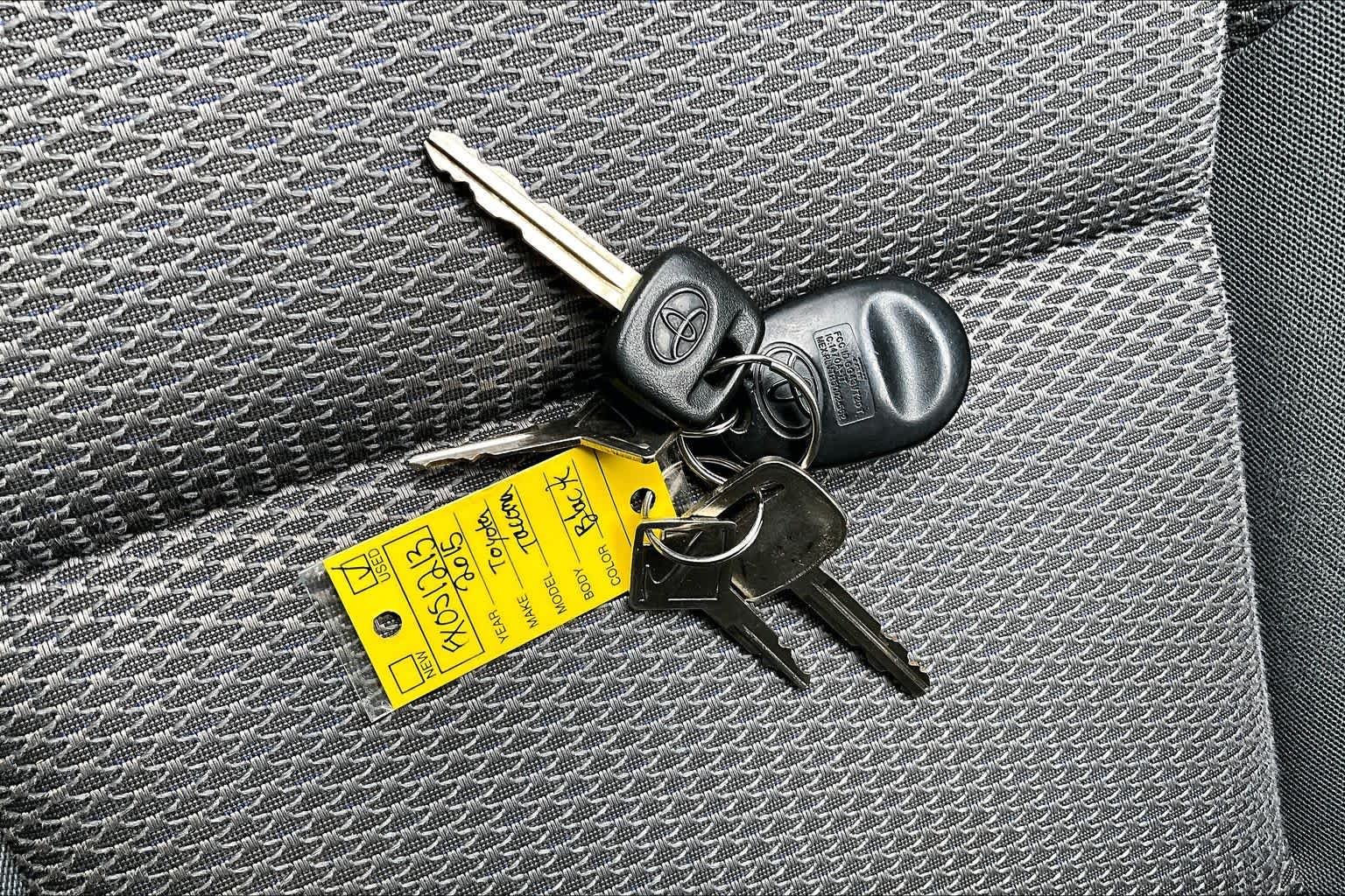 Used 2015 Black Toyota  image 14