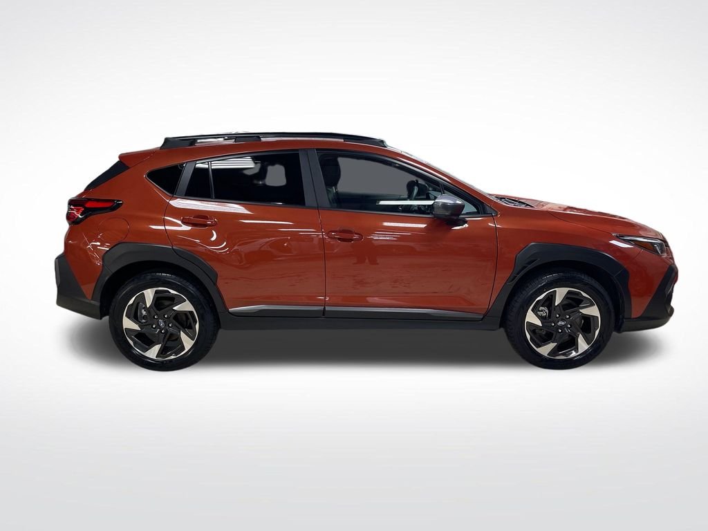 Used 2025 Beige Subaru Limited image 8