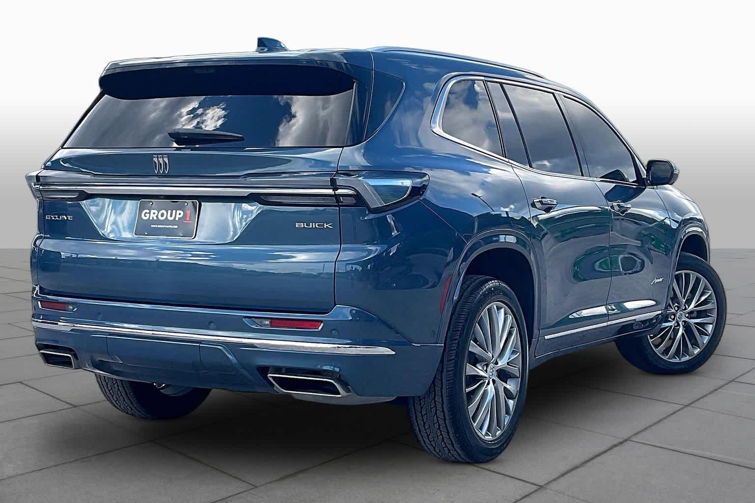 Used 2026 Ocean Blue Metallic Buick Avenir image 13
