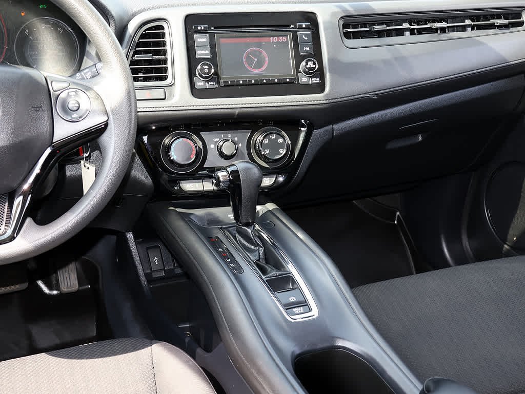 2017 Honda HR-V LX - Photo 10