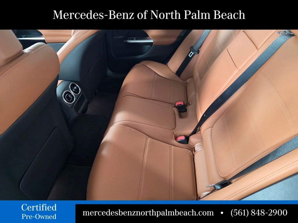 Used 2025 White Mercedes-Benz C 300 image 11
