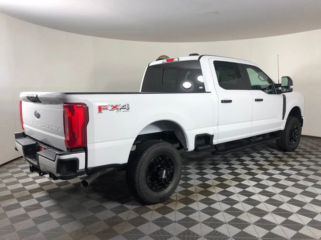 New 2026 White Ford XL image 15