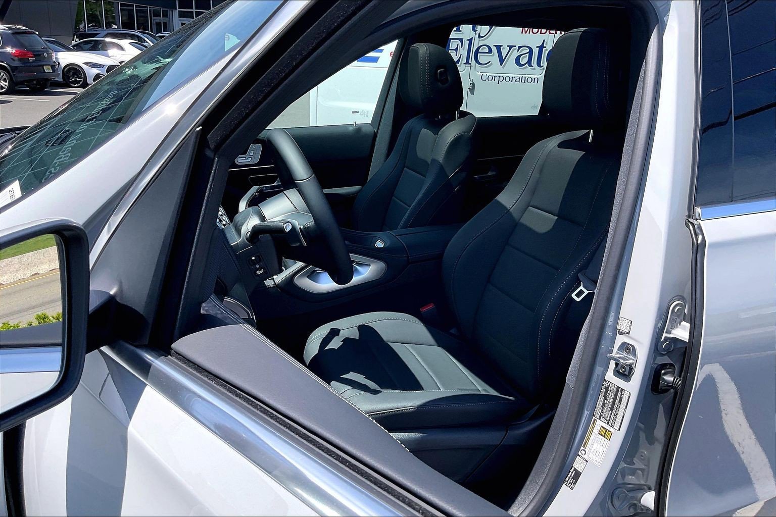 New 2026 MANUFAKTUR Alpine Grey Mercedes-Benz GLE 450 image 22