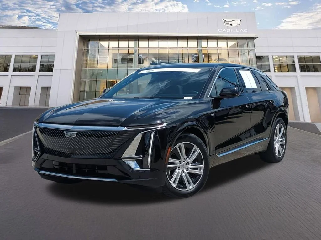 2024 Cadillac Lyriq Tech RWD's photo