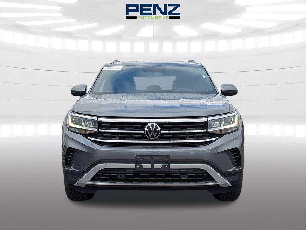 Used 2023 Volkswagen Atlas Cross Sport SE w/Tech with VIN 1V2HE2CA0PC224400 for sale in Rochester, Minnesota