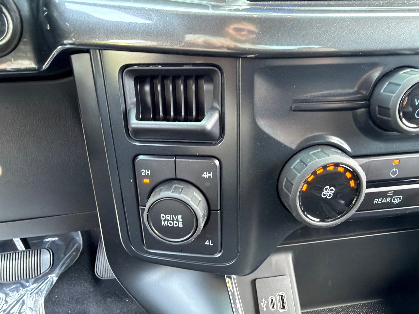 New 2026 Iconic Silver Metallic Ford STX® image 26