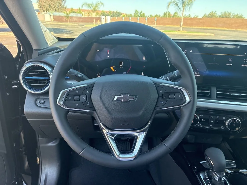 2026 Chevrolet Trax LT - Photo 10