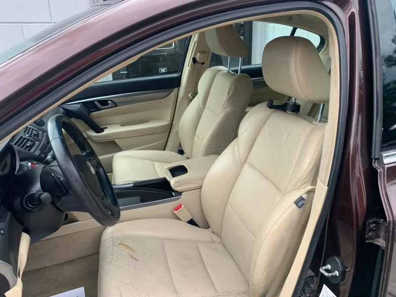 Used 2011 Maroon Acura Sedan 4D image 36