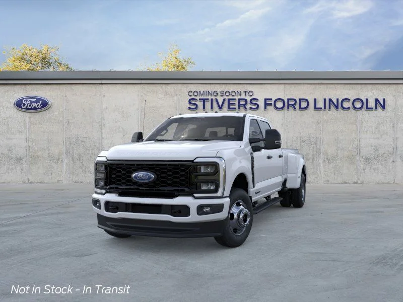 New 2026 Oxford White Ford F-350® XL image 3