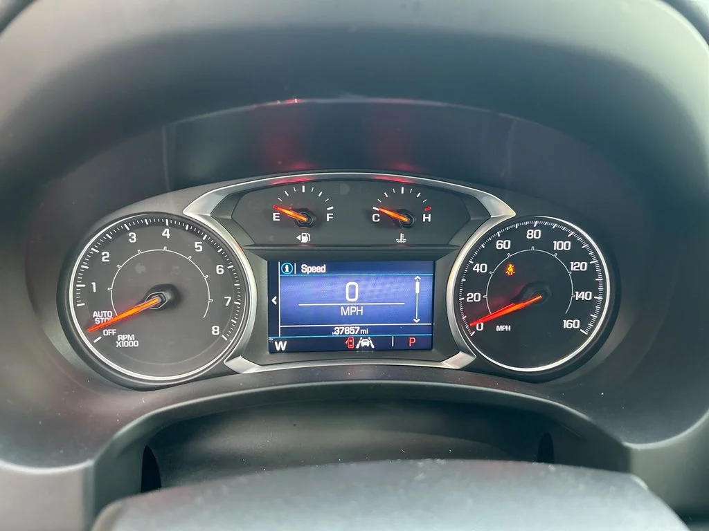 Used 2020 Gray GMC SLE image 15