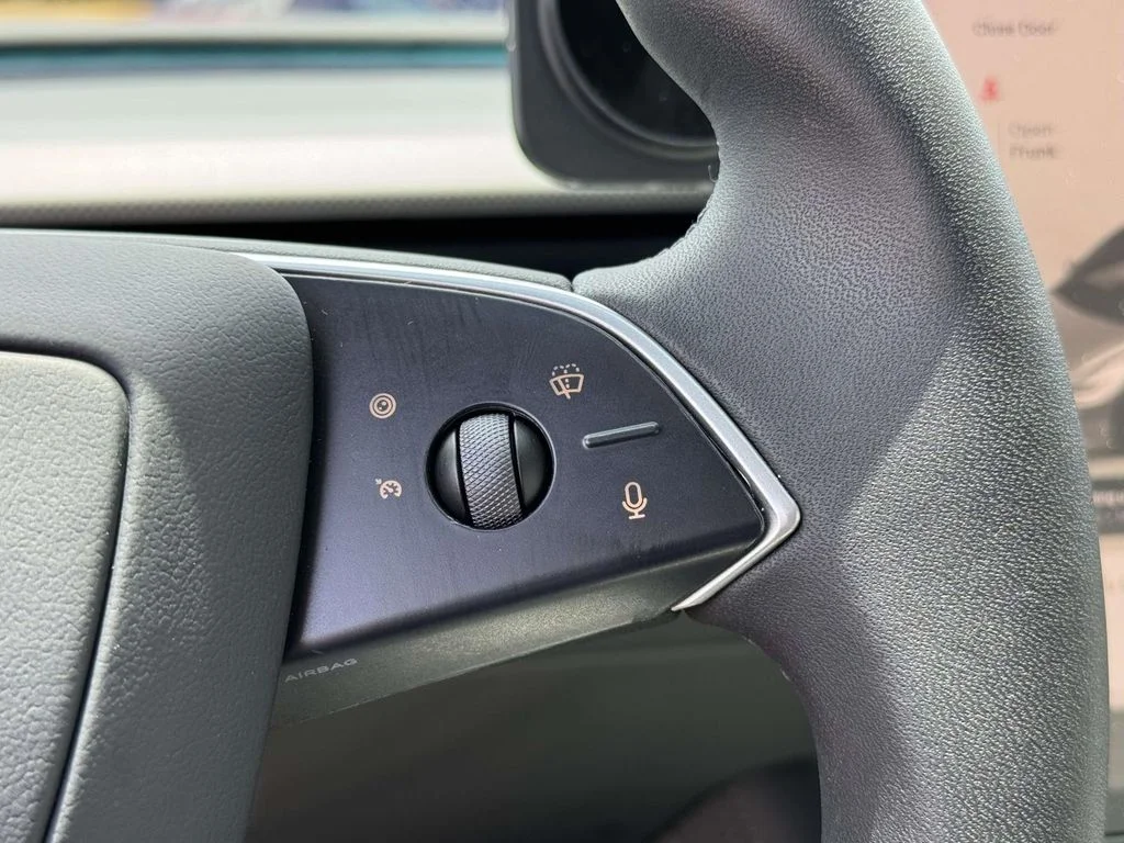 Used 2025  Tesla Performance image 23