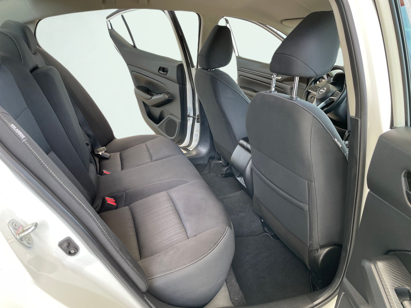 2025 Nissan Altima SV - Photo 13