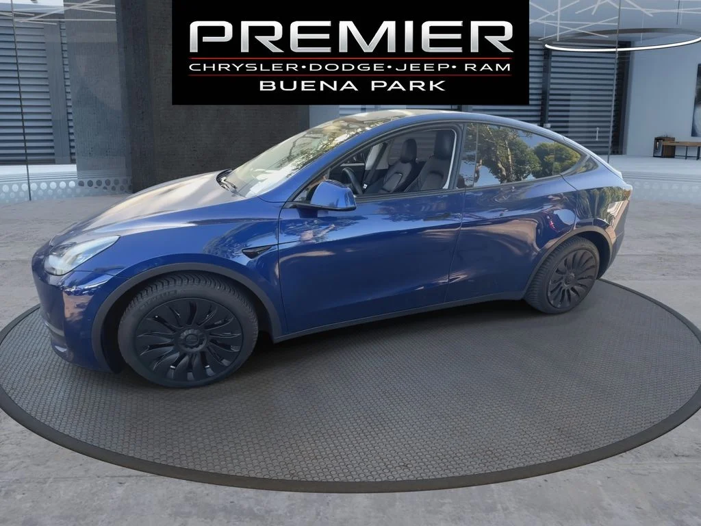 Used 2021 Blue Tesla Long Range image 4