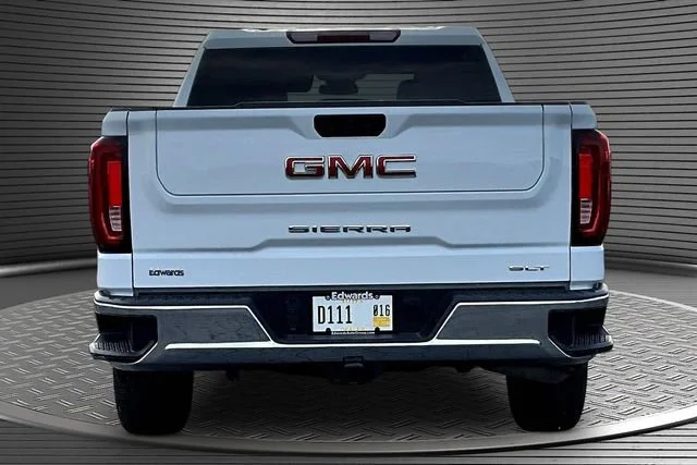 Used 2024 Summit White GMC SLT image 5