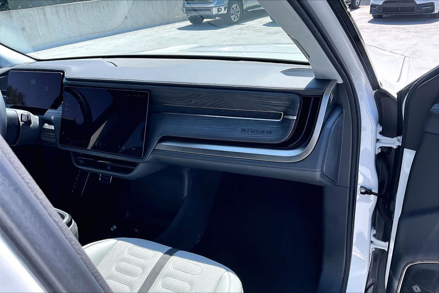 Used 2024 Glacier White Rivian Adventure image 17
