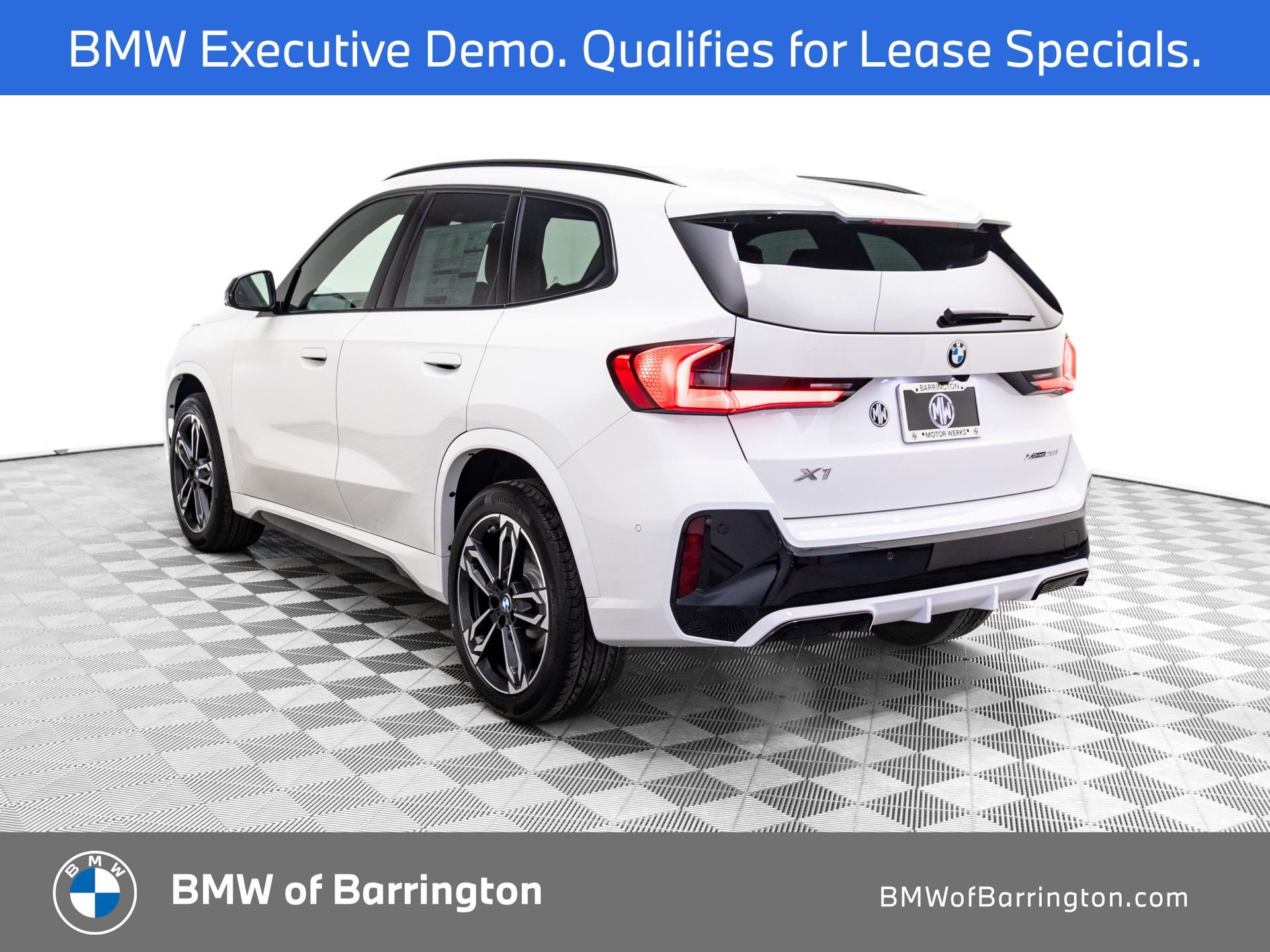 New 2026 Alpine White BMW xDrive28i image 3