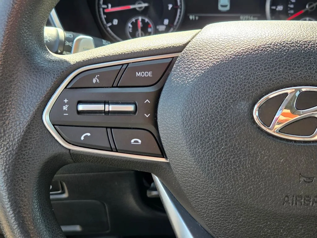 Used 2022 Gray Hyundai SEL image 25