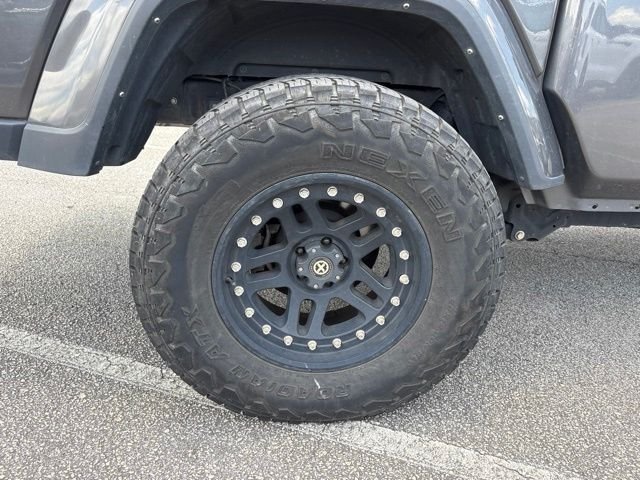 Used 2021 Gray Jeep Sport image 5