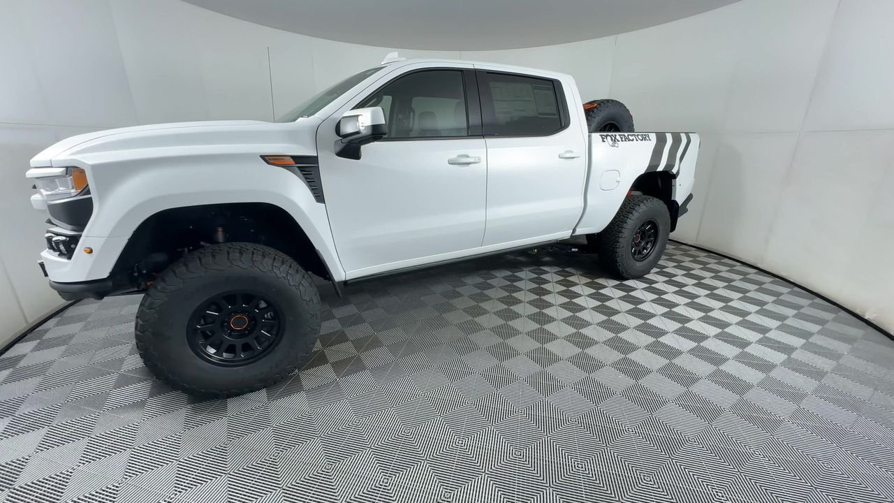2025 Chevrolet Silverado 1500 LTZ - Photo 102