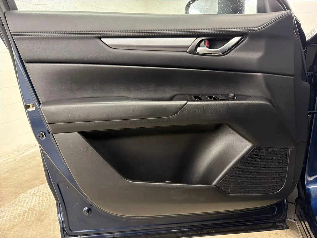 Used 2025 Blue Mazda 2.5 S Preferred Package AWD image 17